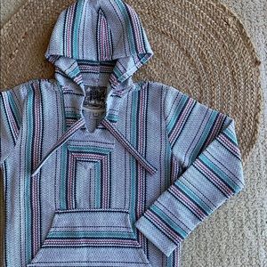 NWT Authentic Mexican Poncho. Grey&White. M